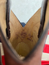 Load image into Gallery viewer, Justin Boots Brown Vintage Cowboy Boots