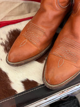 Load image into Gallery viewer, Frye Tan Leather Vintage Cowboy Boots