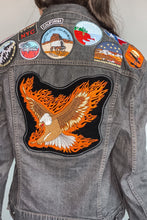 Load image into Gallery viewer, Levi's Paper Thin Charcoal Patched Denim Jacket