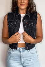 Load image into Gallery viewer, Levi's Raw Edge Crop Patched Denim Vest