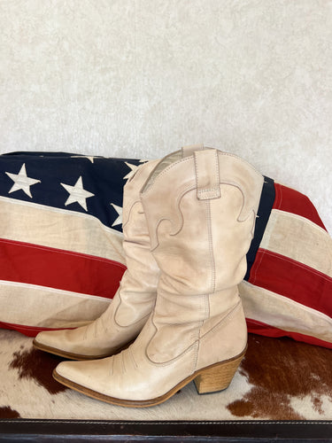 Cream Slouch Vintage Cowboy Boots