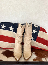 Load image into Gallery viewer, Cream Slouch Vintage Cowboy Boots