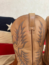 Load image into Gallery viewer, Ariat Two Tone Heritage Stockman Cowboy Boot