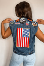 Load image into Gallery viewer, Levi&#39;s Orange Tab Patched Denim Vest